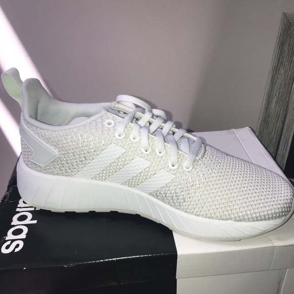 adidas Shoes - Adidas Womens Questar BYD W - Grey